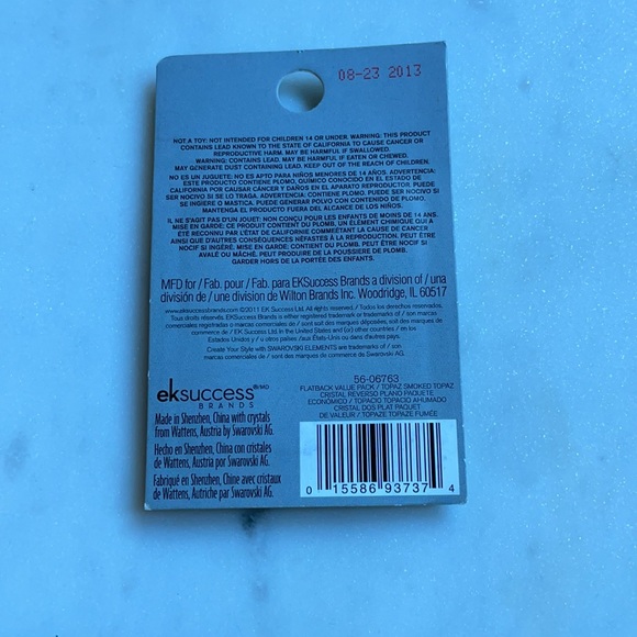 Swarovski | Flat Back Crystal Combo Pack in Topaz Smoked Topaz - Picture 5 of 6